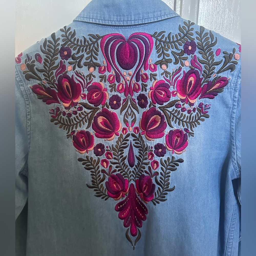 Haute Hippie Embroidered Chambray Shirt - Picture 6 of 8